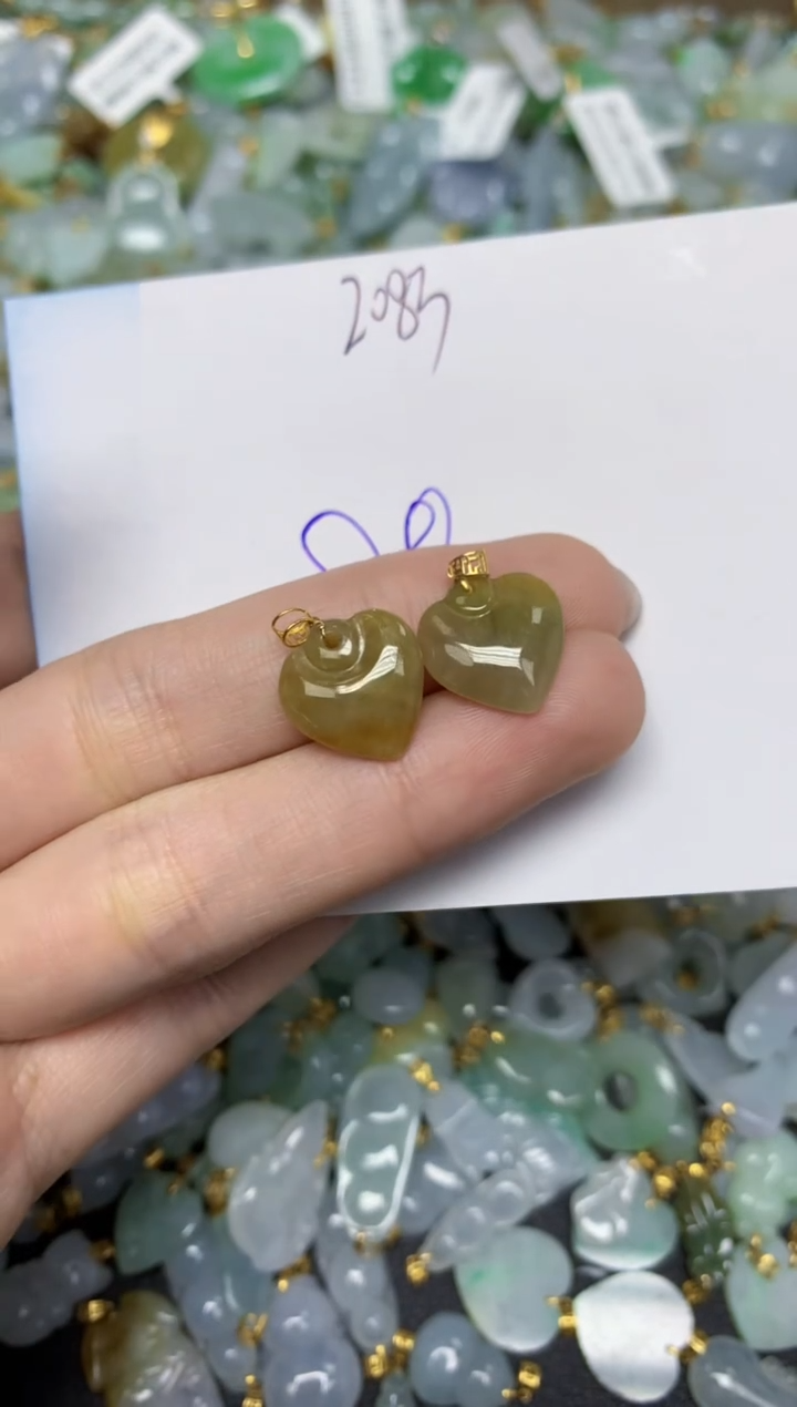 【闪购商品】翡翠颈饰18K金镶嵌天然翡翠A货