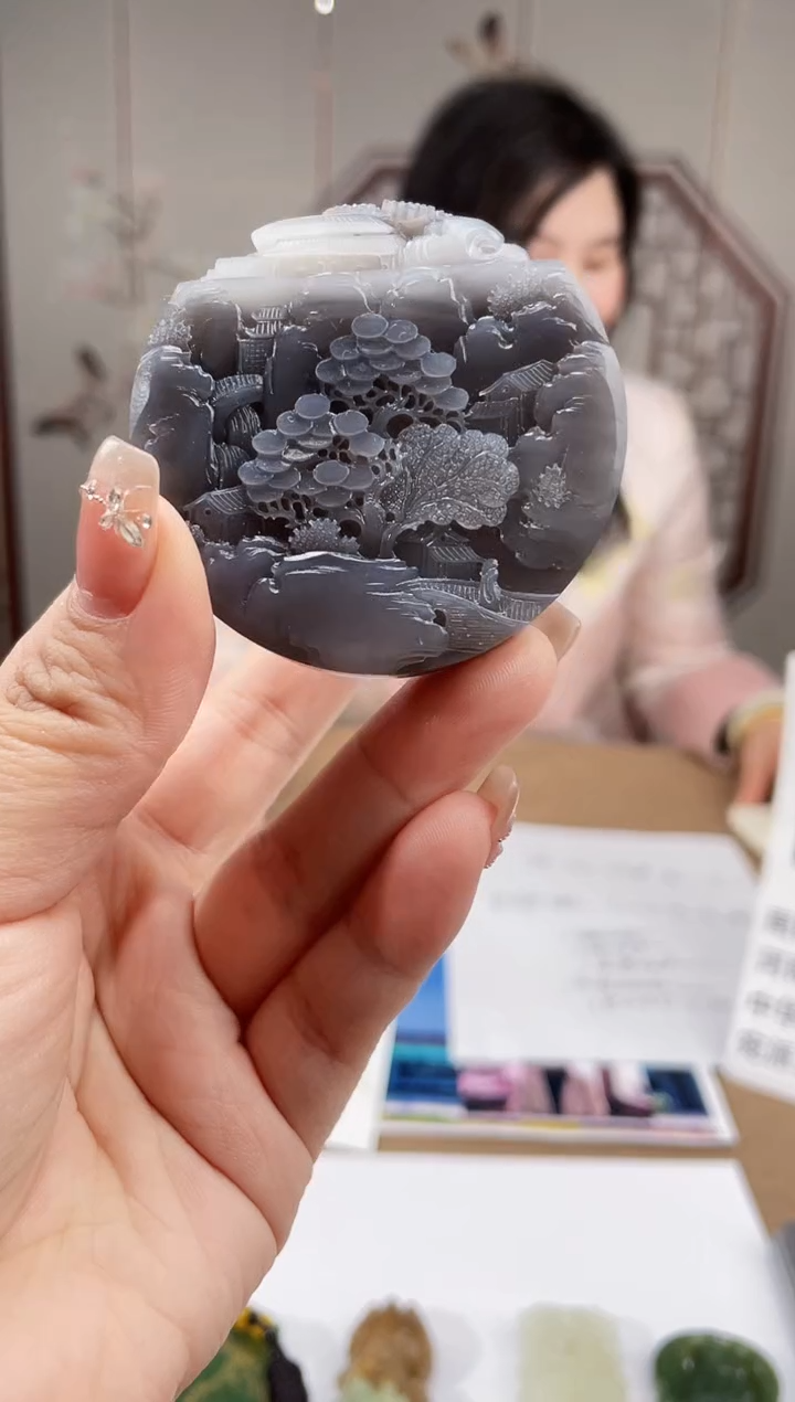 【闪购商品】定制和田玉多样性发货拍一发一 14102