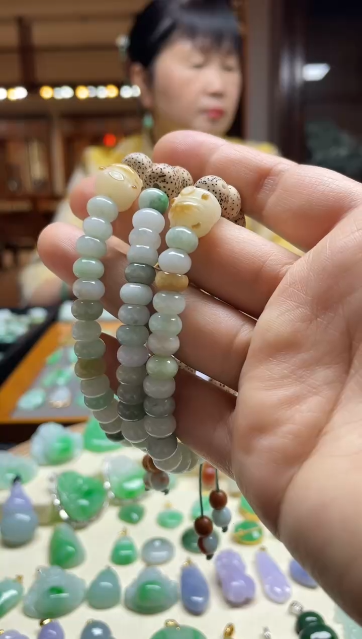 【闪购商品】翡翠颈饰未镶嵌星月菩提算盘珠多样性发其一