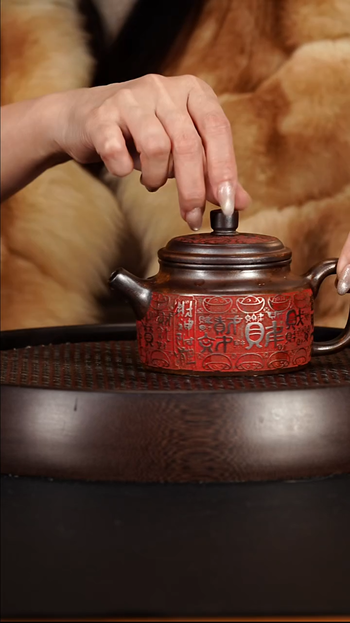 茶壶紫砂宜兴紫砂壶龙骨金砂柴烧炫彩德中260cc
