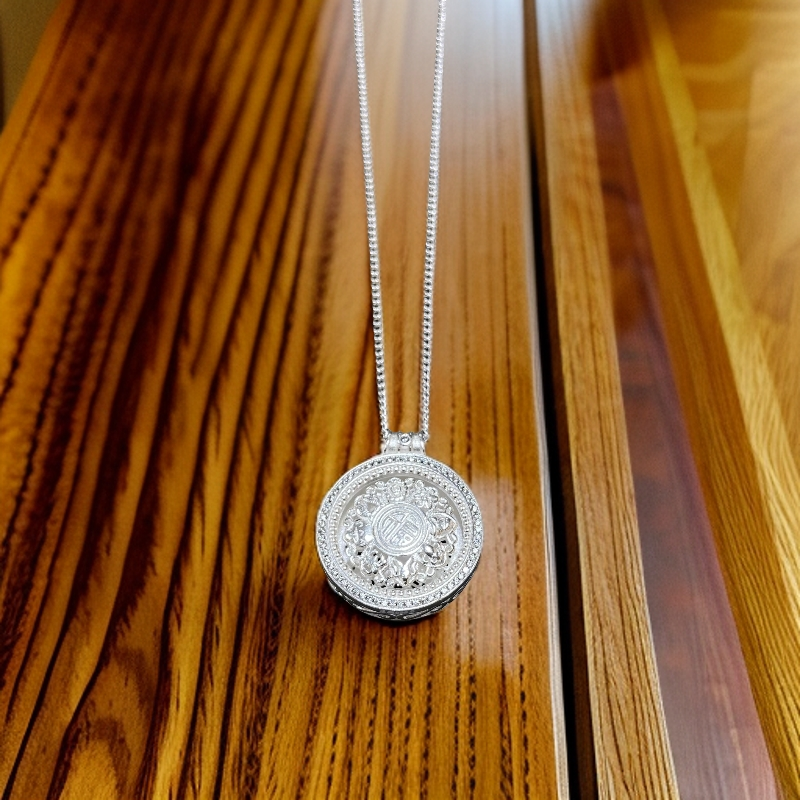 坠链均足银 八宝罗盘旋转福字民族风项链