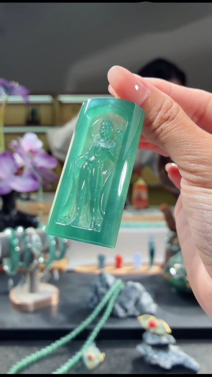 吊坠(不含链)未镶嵌翡翠观音