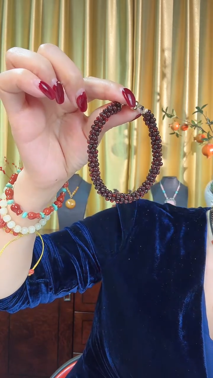 【闪购商品】琥珀手链未镶嵌血珀手串