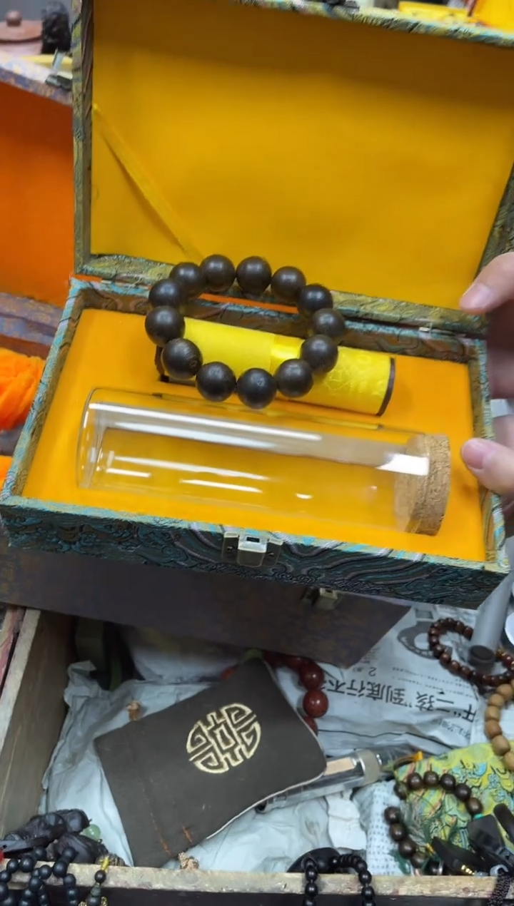 【闪购商品】大叶紫檀（黑酸枝木类） 