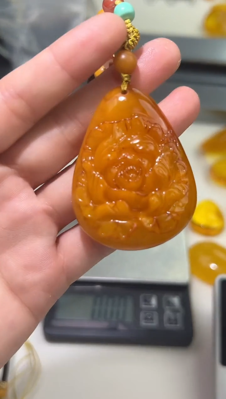 裸石琥珀未镶嵌琥珀蜜蜡吊坠