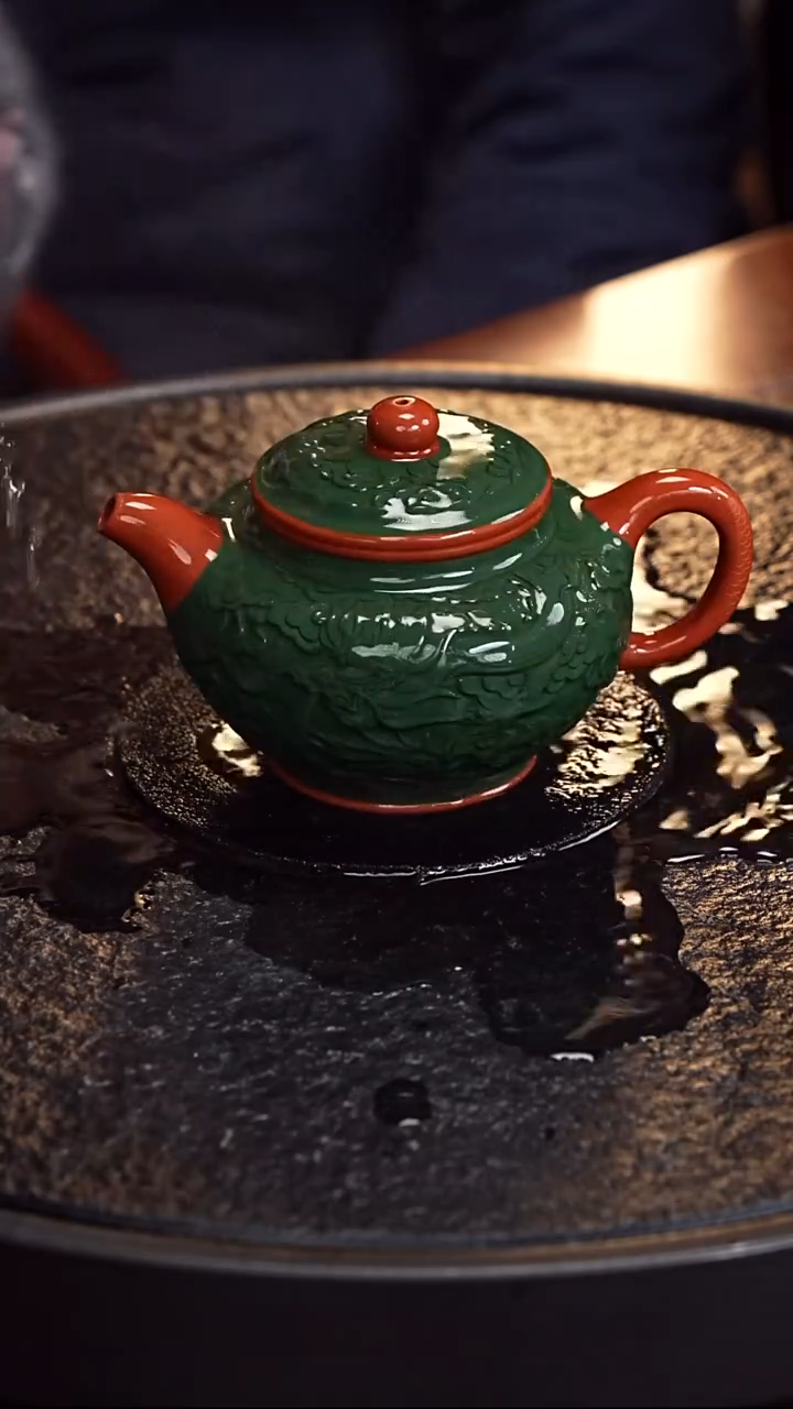 茶壶紫砂丁雪英  掇只84  绿泥  240毫升 配瓷器套组