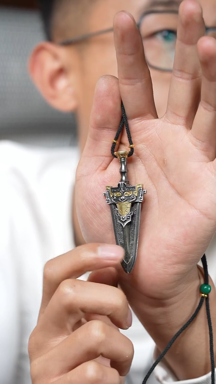 【闪购商品】配饰（多样性发货，发其一）