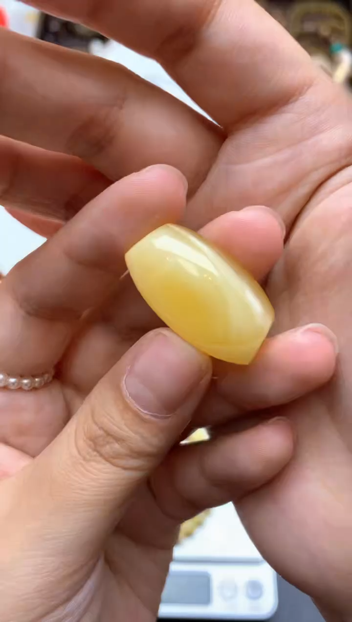 【闪购商品】琥珀珠宝奇石未镶嵌017琥珀蜜蜡花粉有纹小坑介意勿拍