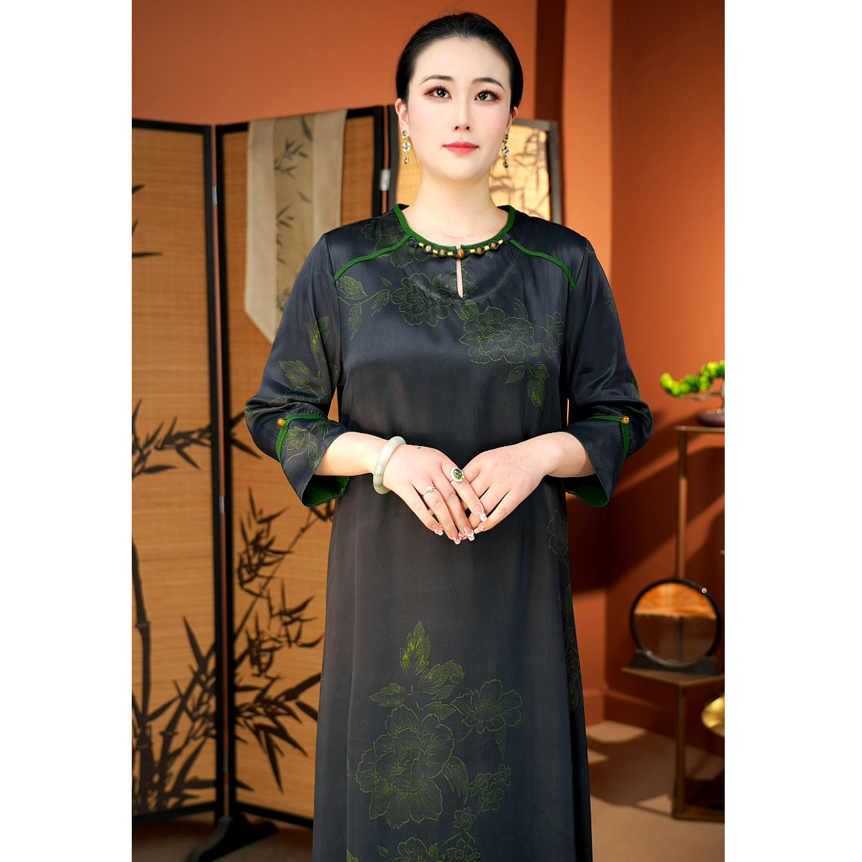 （荷韵）重磅油皮老料连衣裙