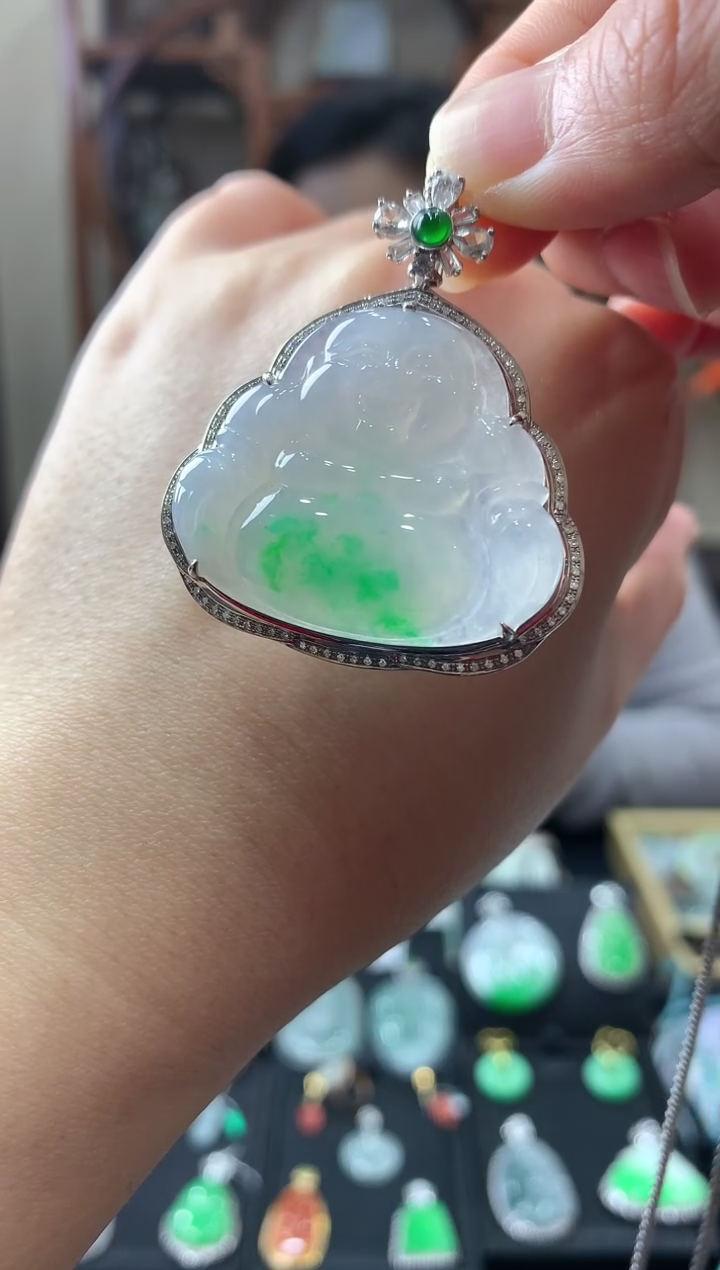 【闪购商品】翡翠吊坠(不含链)18K金镶嵌挂件