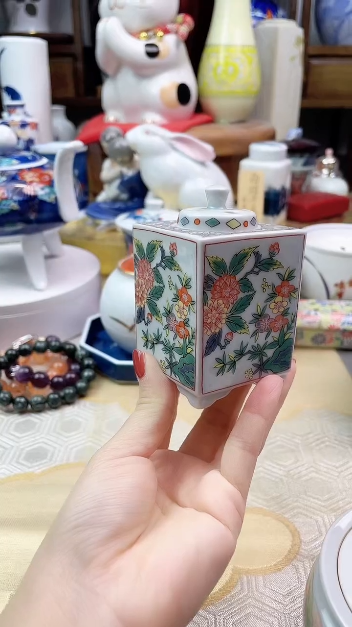 【闪购商品】盘九谷香炉一一一