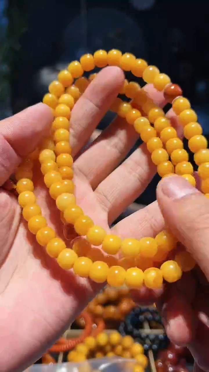 【闪购商品】蜜蜡手串未镶嵌108多圈