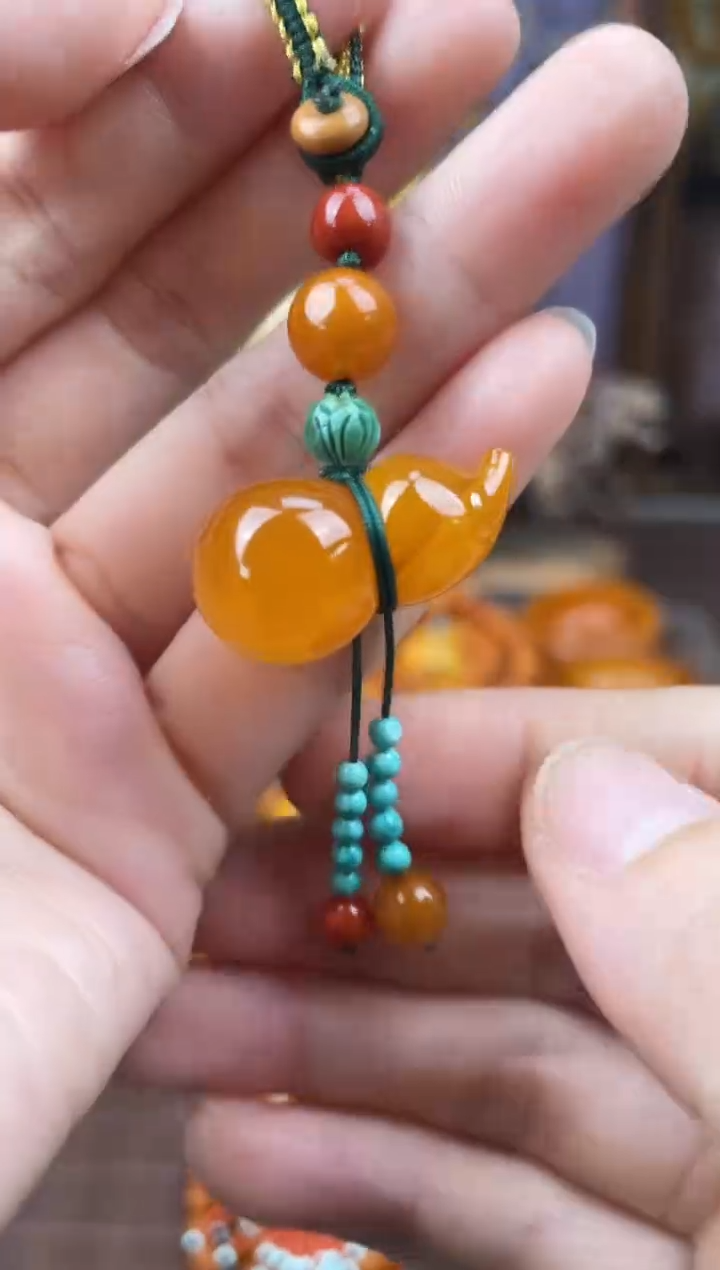 裸石琥珀未镶嵌多样性发货1，假一赔4