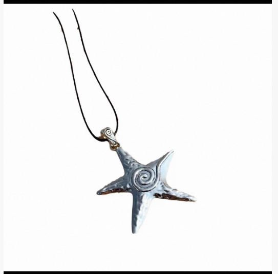 刺尾葵 星星项链