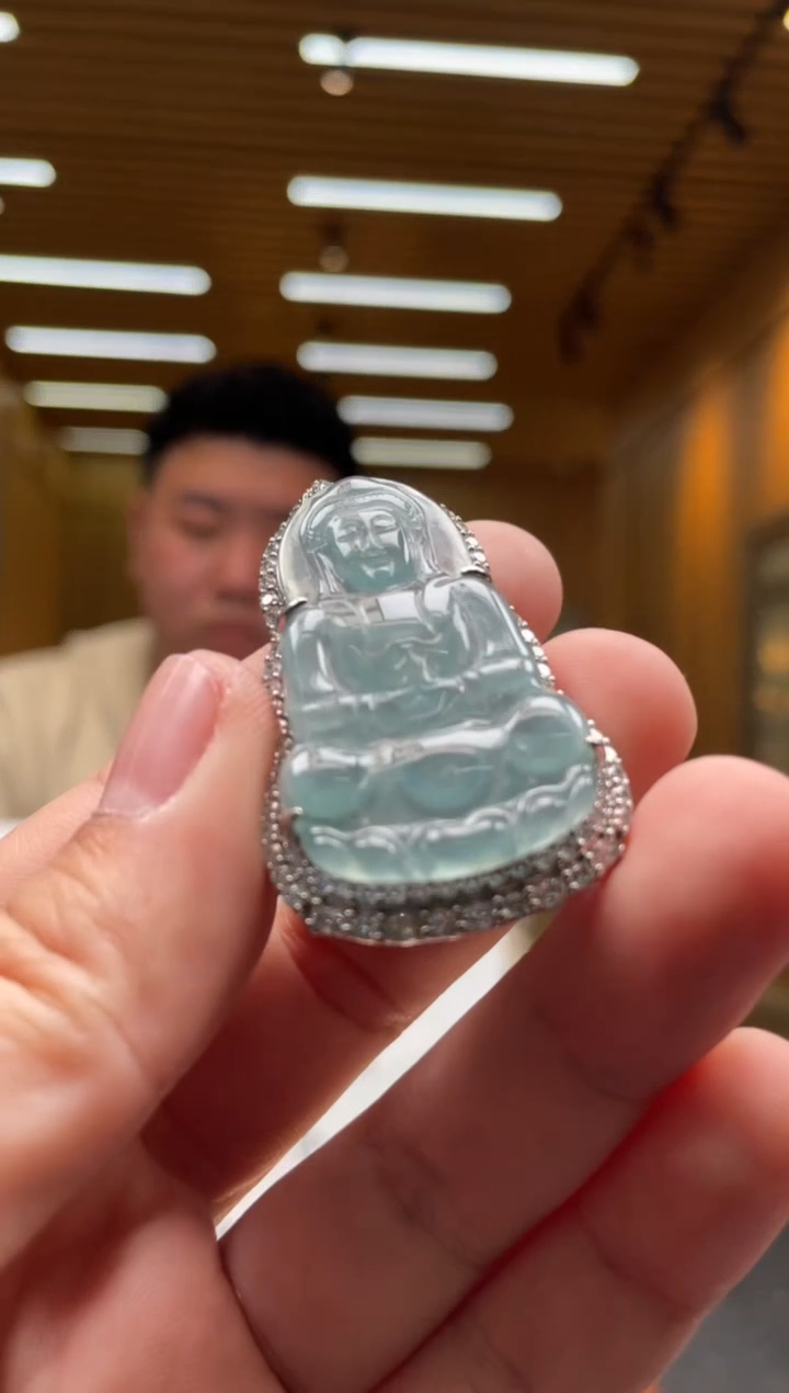 【闪购商品】翡翠颈饰未镶嵌********661