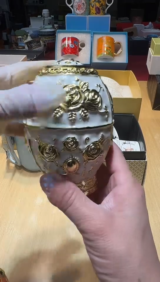 瓷片生活的本意是开心啊@@1