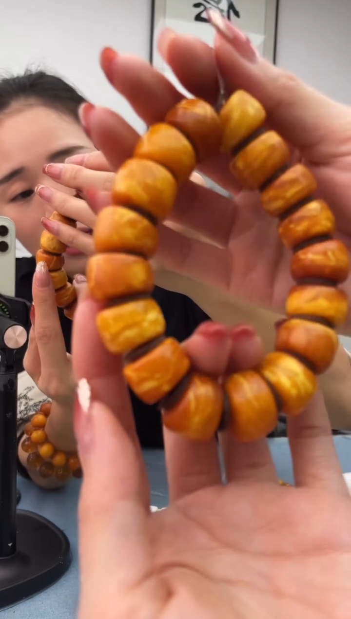 【闪购商品】蜜蜡珠宝奇石未镶嵌，假一罚十051.18