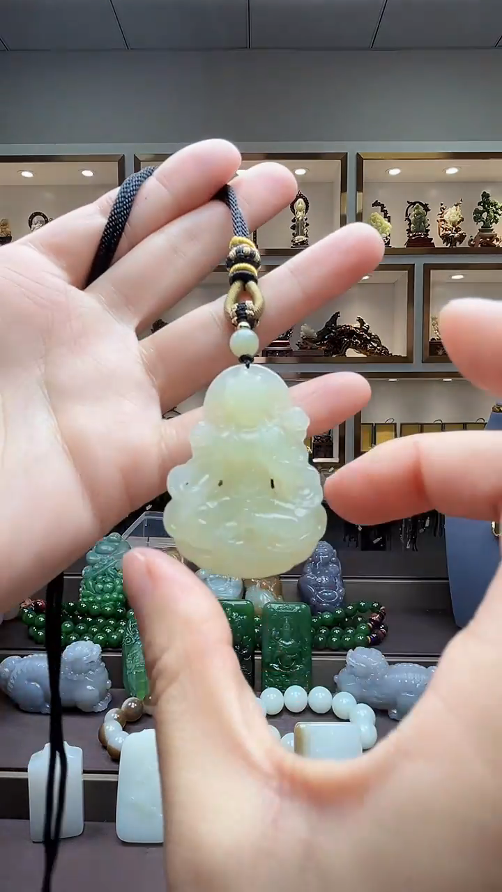 【闪购商品】和田玉颈饰未镶嵌苏