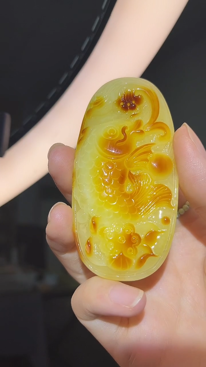 裸石琥珀未镶嵌A3133