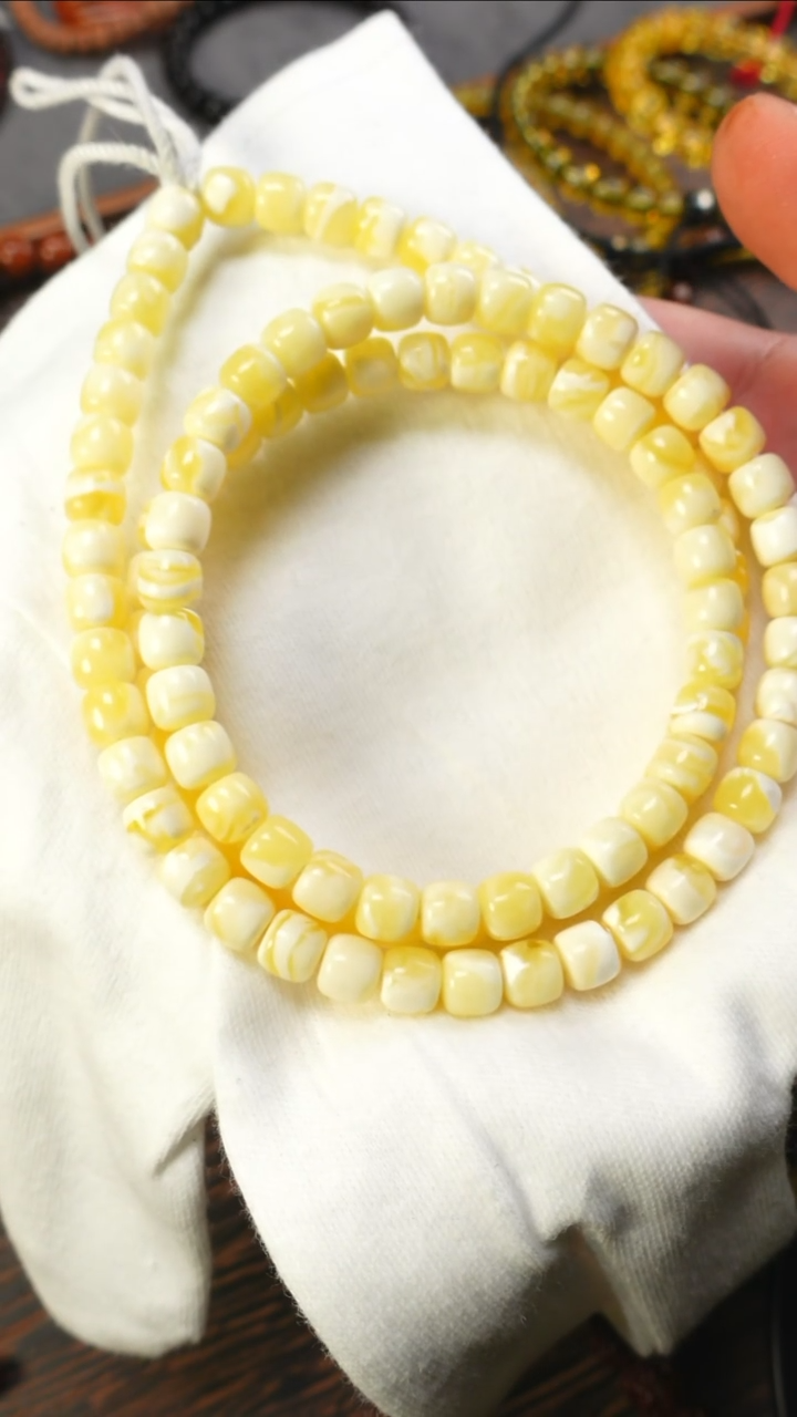 【闪购商品】蜜蜡手链未镶嵌2448/7mm黑金标108