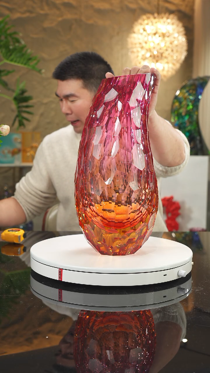 【闪购商品】摆件双色凹切面花瓶带底座