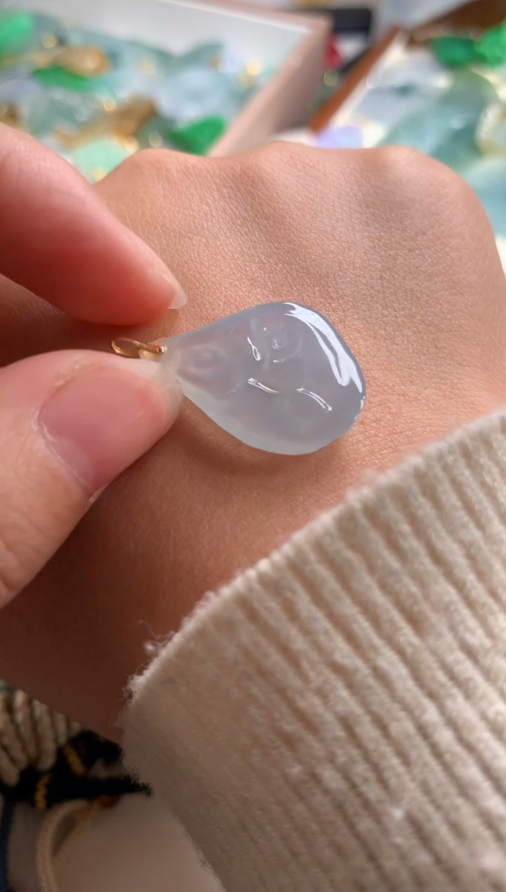 【闪购商品】翡翠颈饰18K金镶嵌吊坠