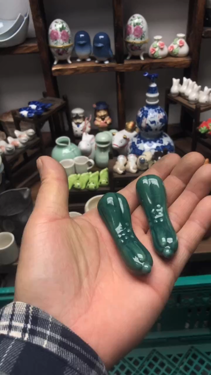 瓷片川*A龙华精品陶瓷店