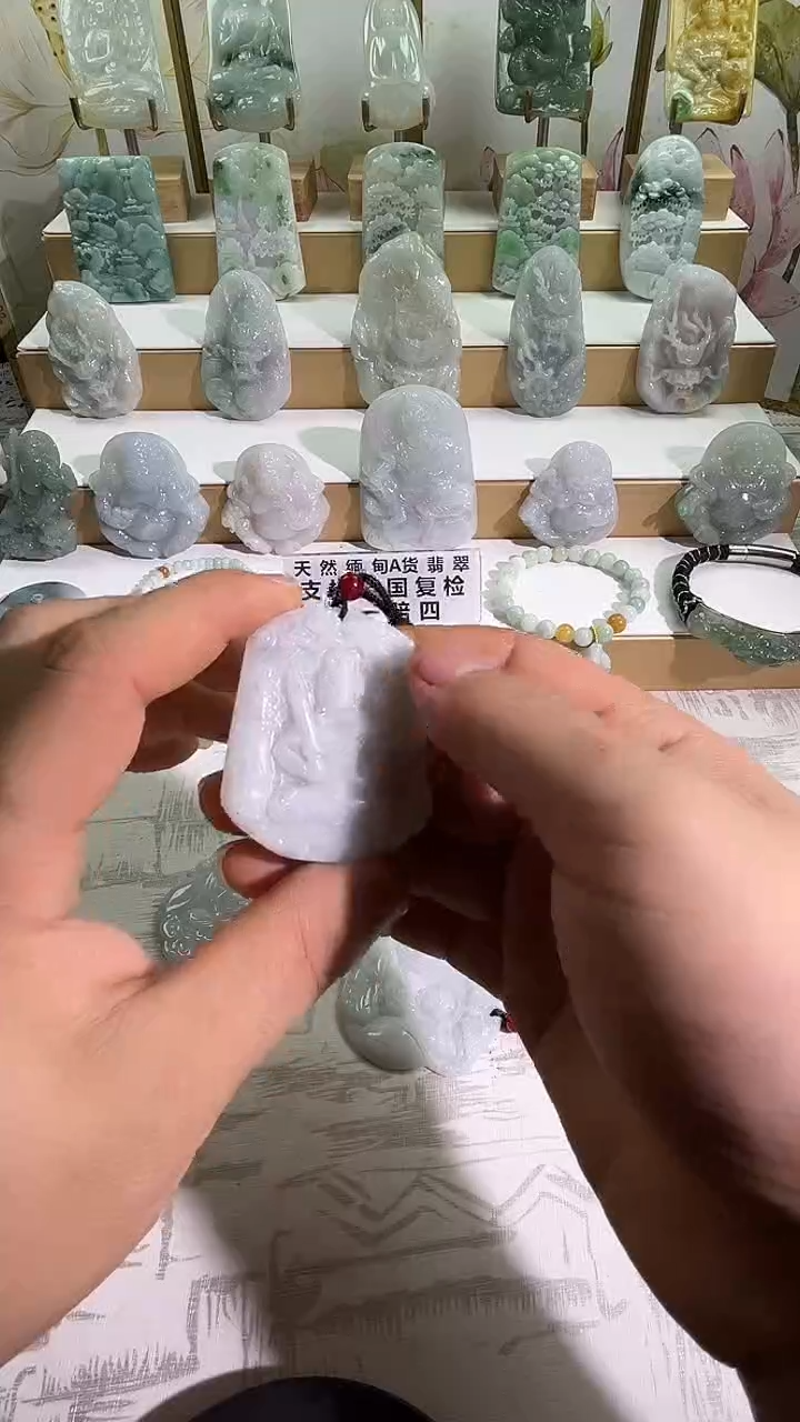 颈饰未镶嵌翡翠12/23   4