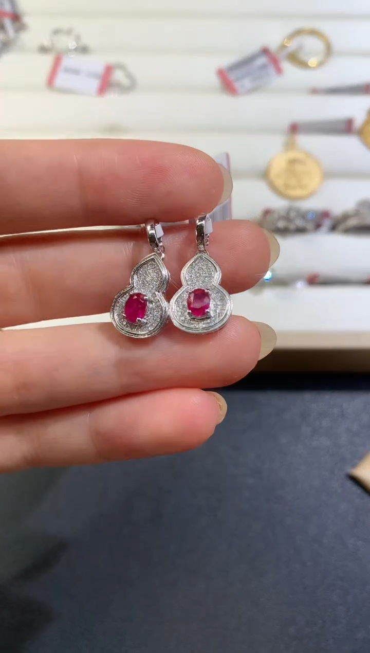 吊坠18K金镶嵌红宝石多样性发其一A153|2980