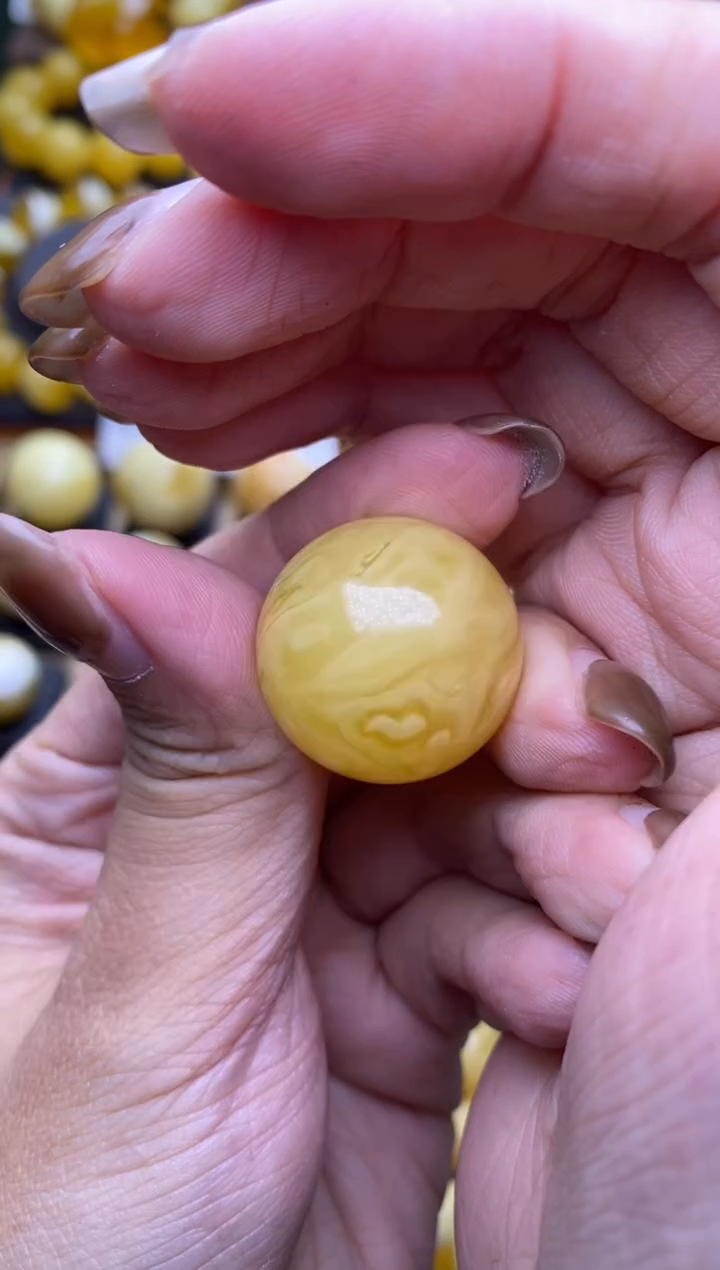 【闪购商品】琥珀裸石未镶嵌 大小姐珠宝严选120