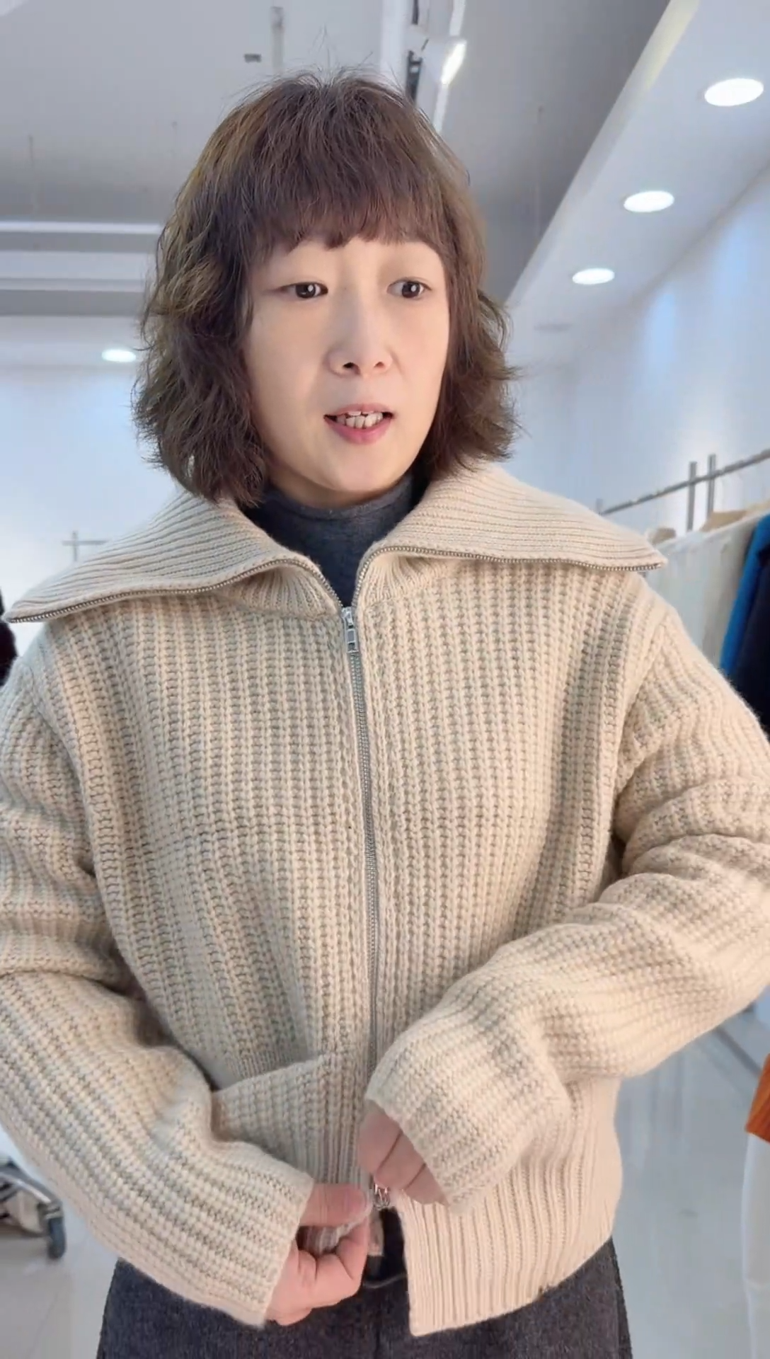 019全羊毛加厚短款开衫