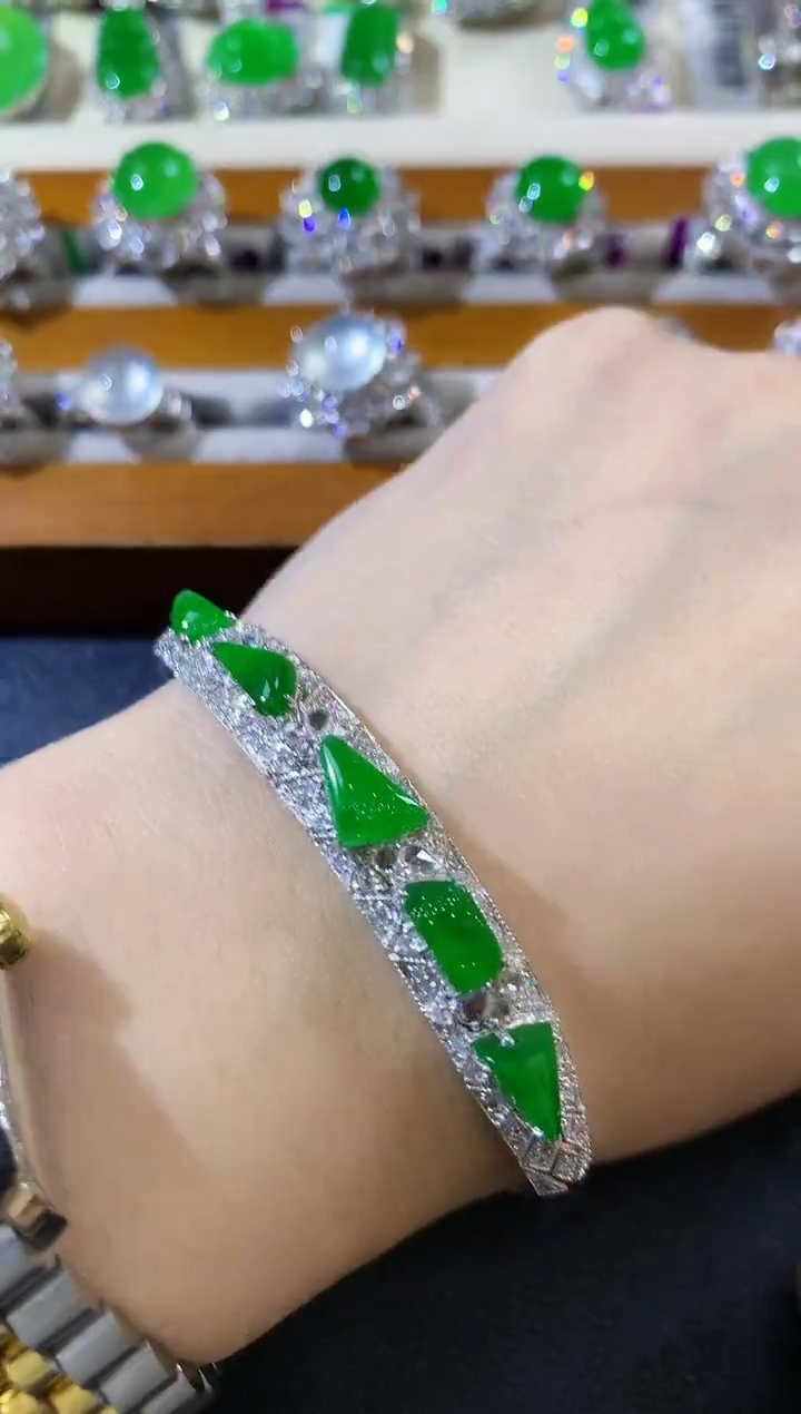 18K金镶嵌手镯（开口镯）翡翠S28