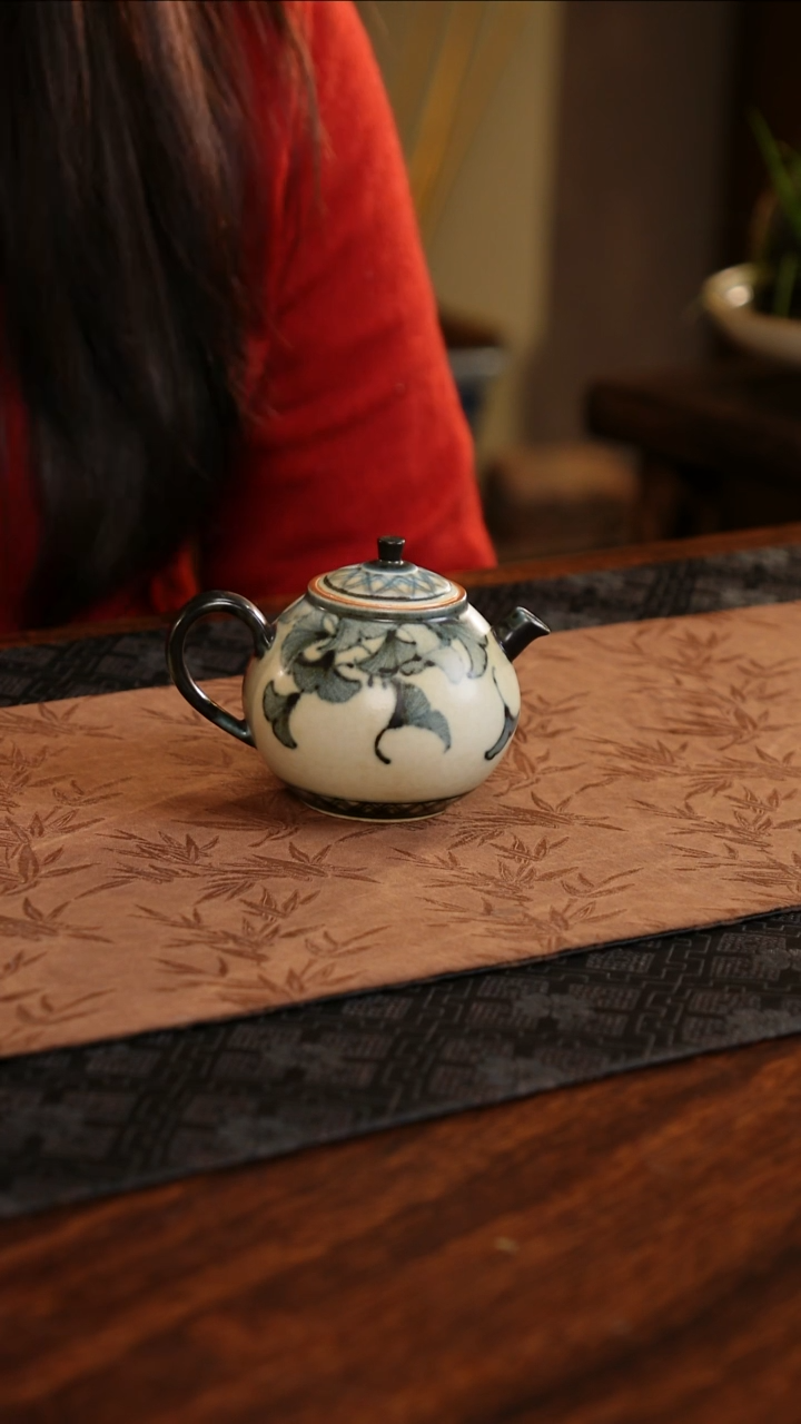 【闪购商品】杯子茗片集银杏球球壶+