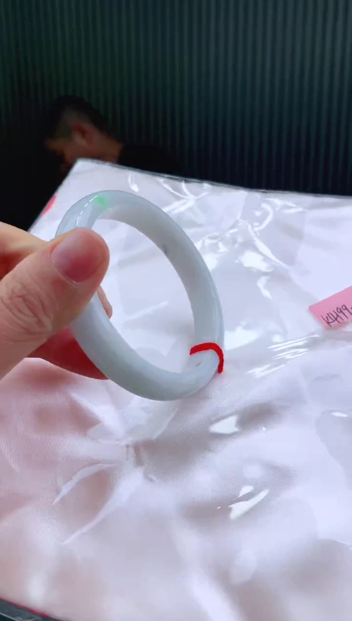 未镶嵌手镯翡翠111