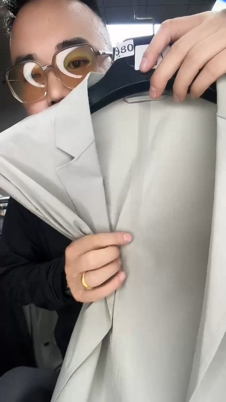 027编码男装清货孤品
