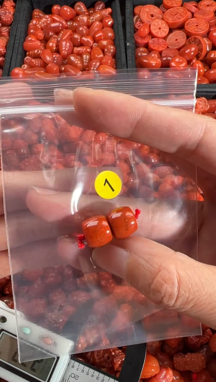 【闪购商品】南红玛瑙颈饰未镶嵌1