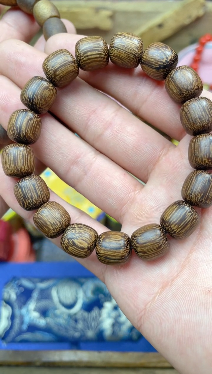 【闪购商品】大叶紫檀（黑酸枝木类）点击链接下单即可