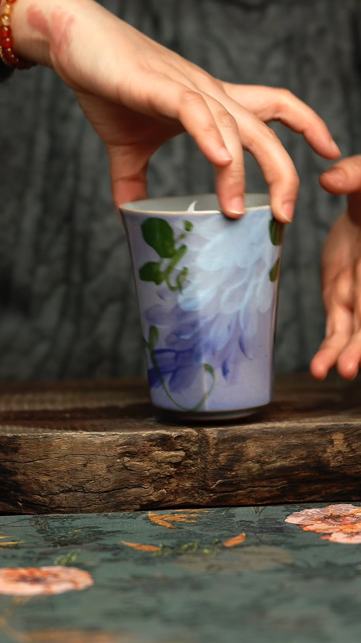 【闪购商品】杯杯釉下彩手工手绘同款陶器