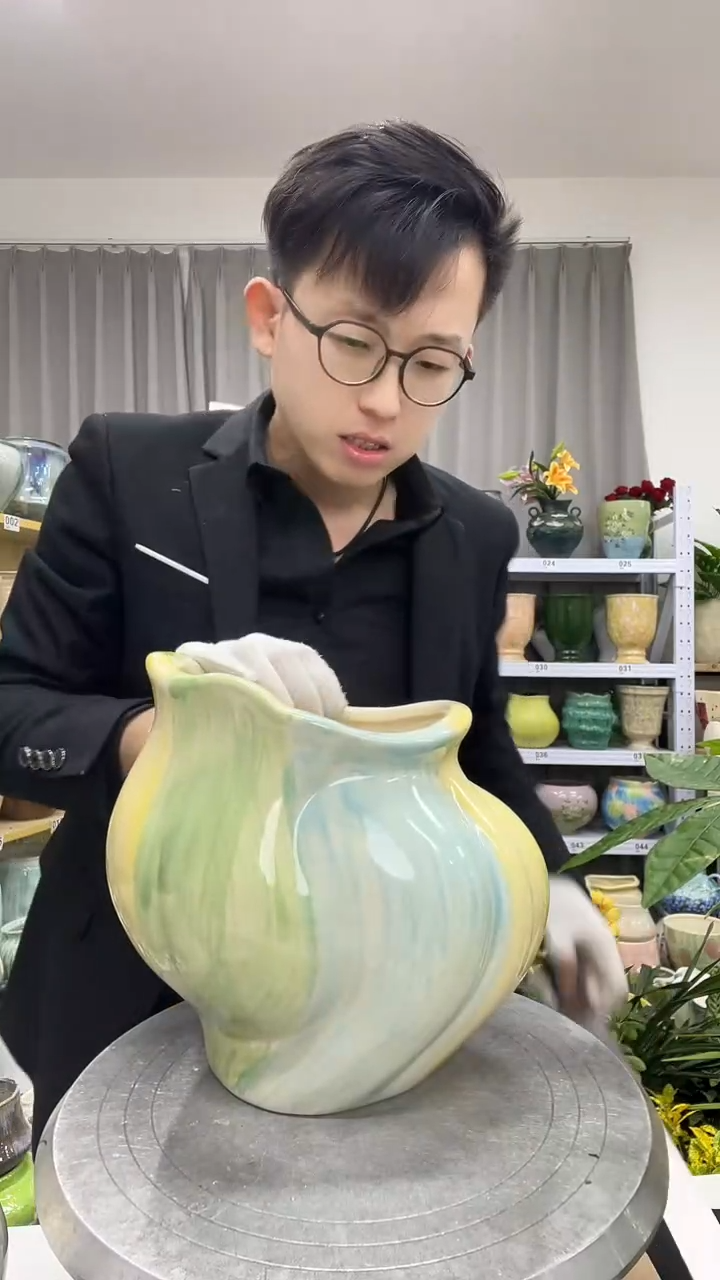 【12.6号】花盆  高：23  口：15