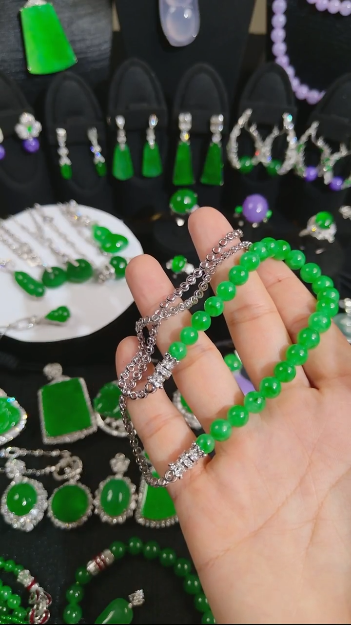 吊坠(赠链)18K金镶嵌翡翠项链手链两用