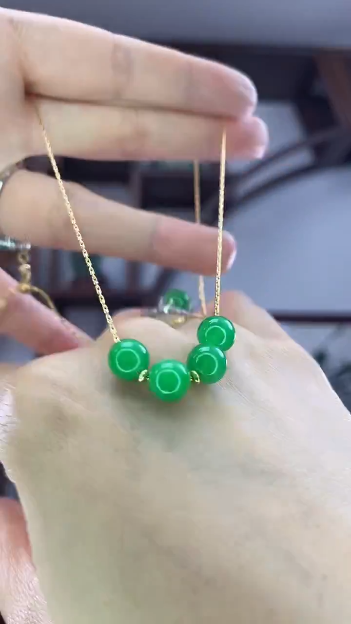 吊坠(赠链)未镶嵌翡翠D36微笑链