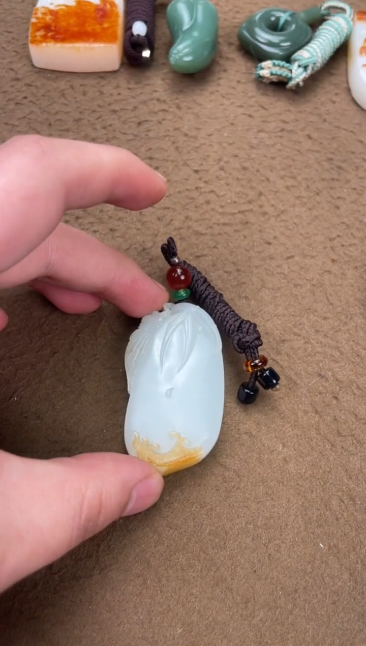 【闪购商品】和田玉挂件未镶嵌000