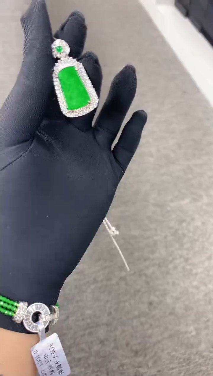 【闪购商品】定制翡翠未镶嵌32定制翡翠-多样性发货（发其一）