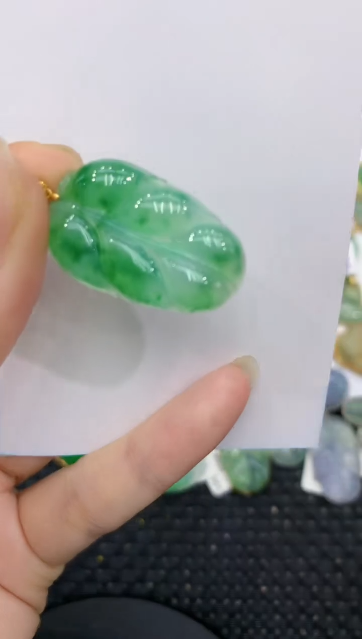 【闪购商品】翡翠颈饰18K金镶嵌8888888888