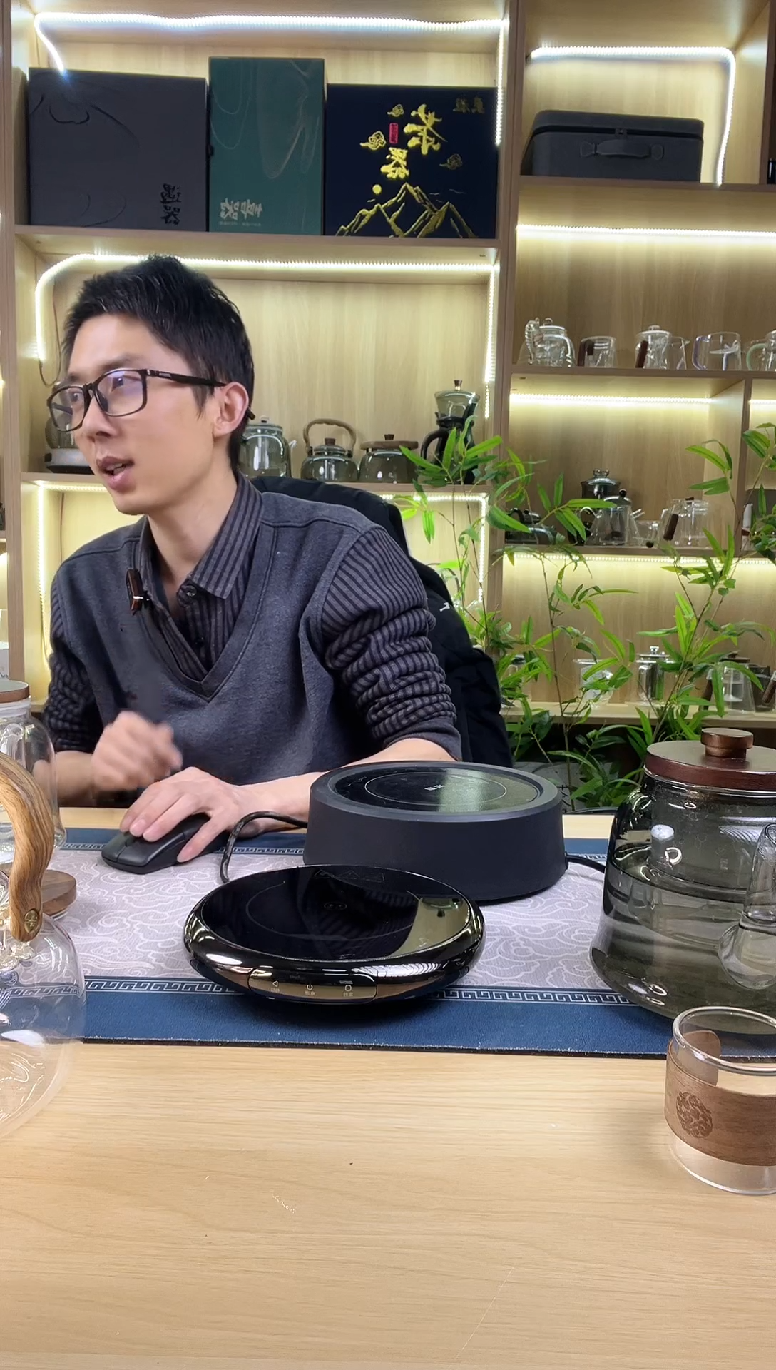 小坐电陶炉一个1300w