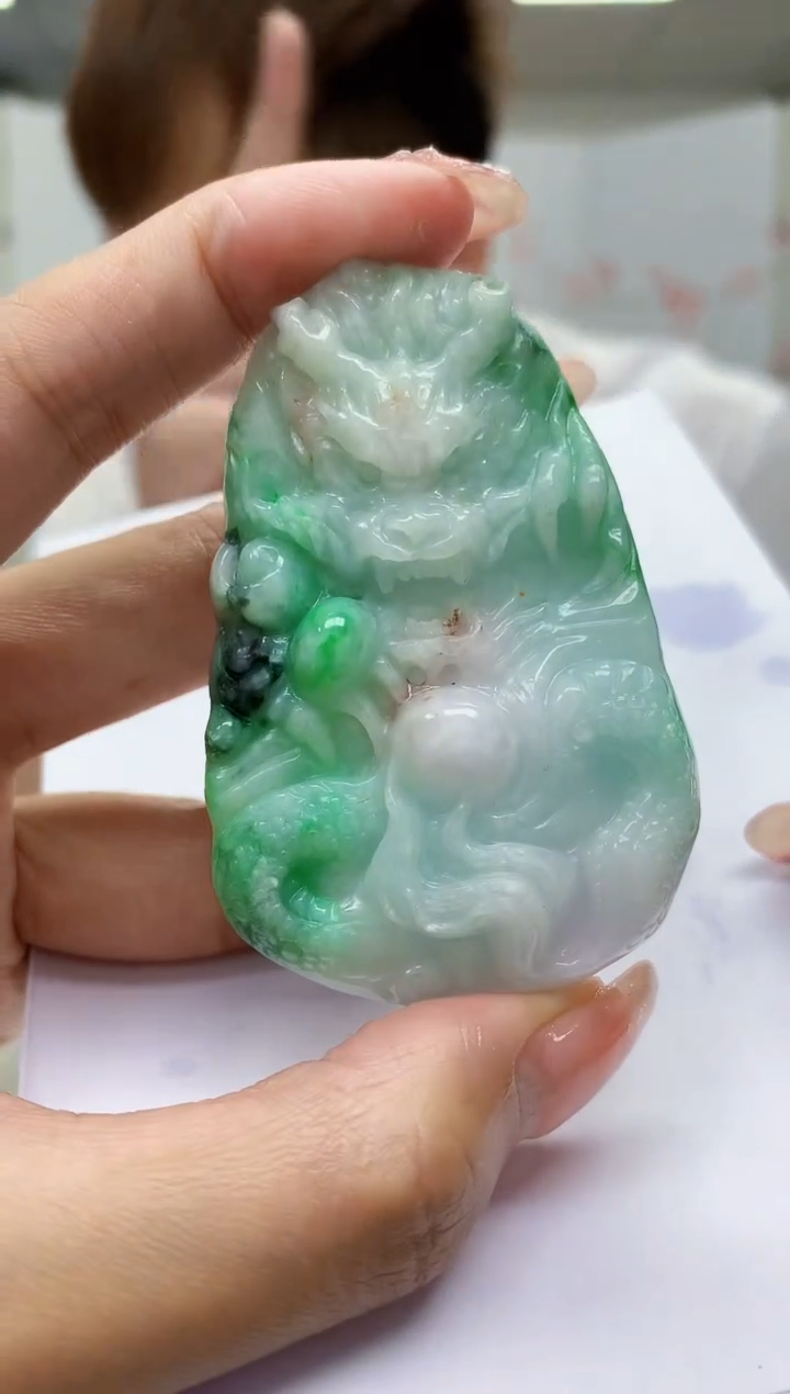 【闪购商品】定制翡翠未镶嵌4868MM-毛货挂件94