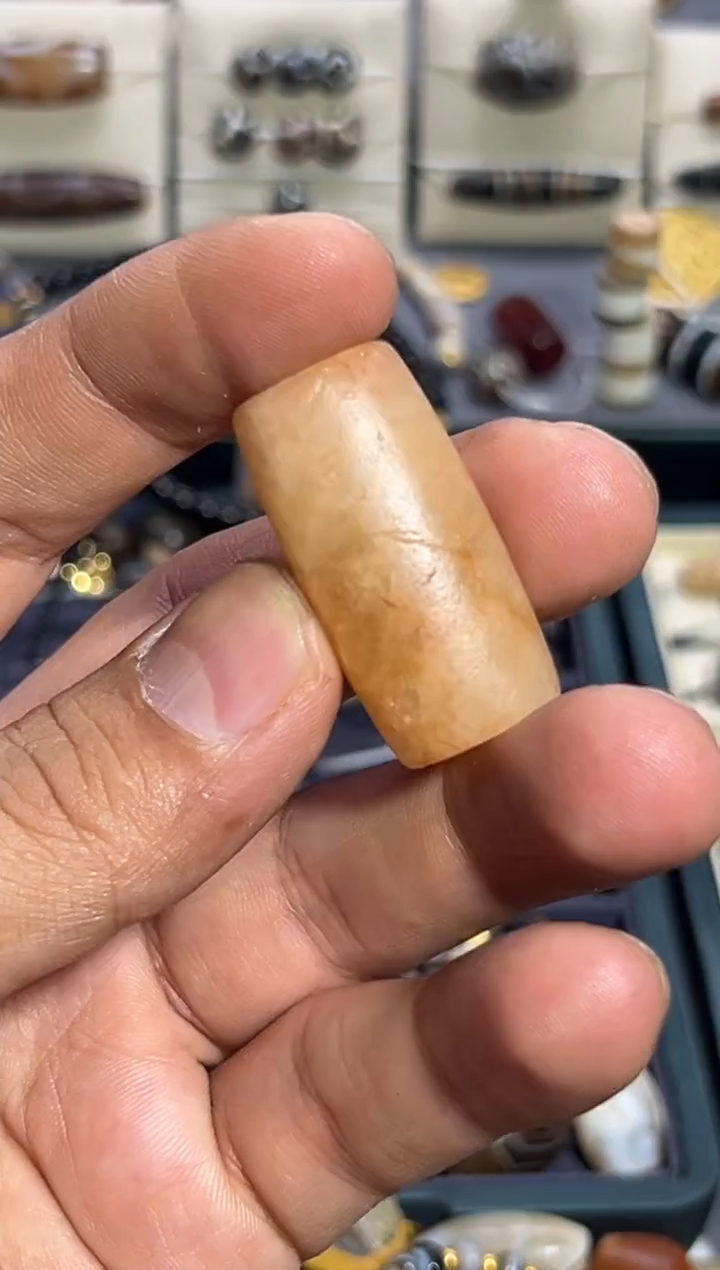 【闪购商品】石英质玉珠宝半成品未镶嵌石英质玉