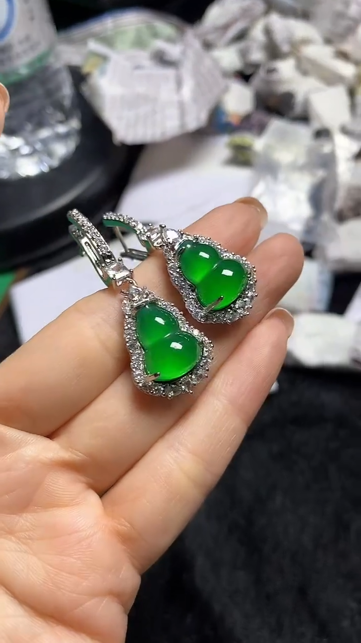 满色吊坠 所见即所得！！