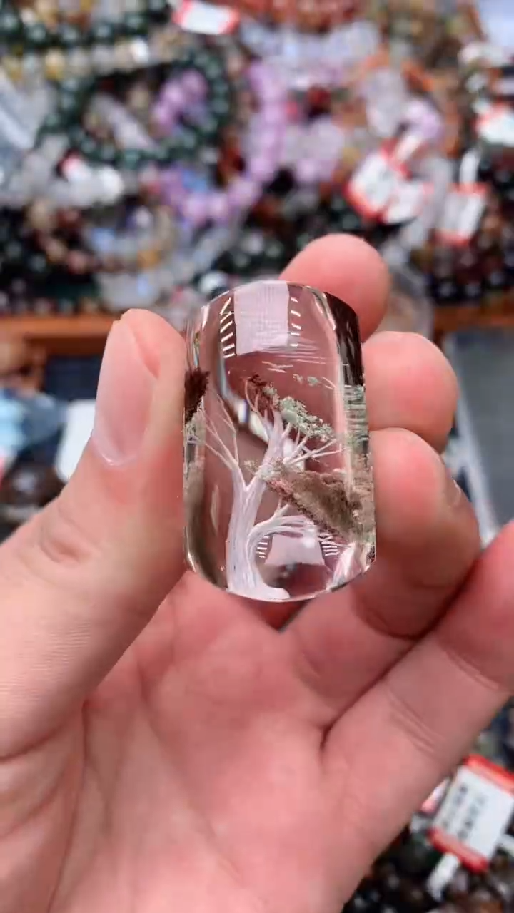 【闪购商品】水晶吊坠(赠链)未镶嵌51