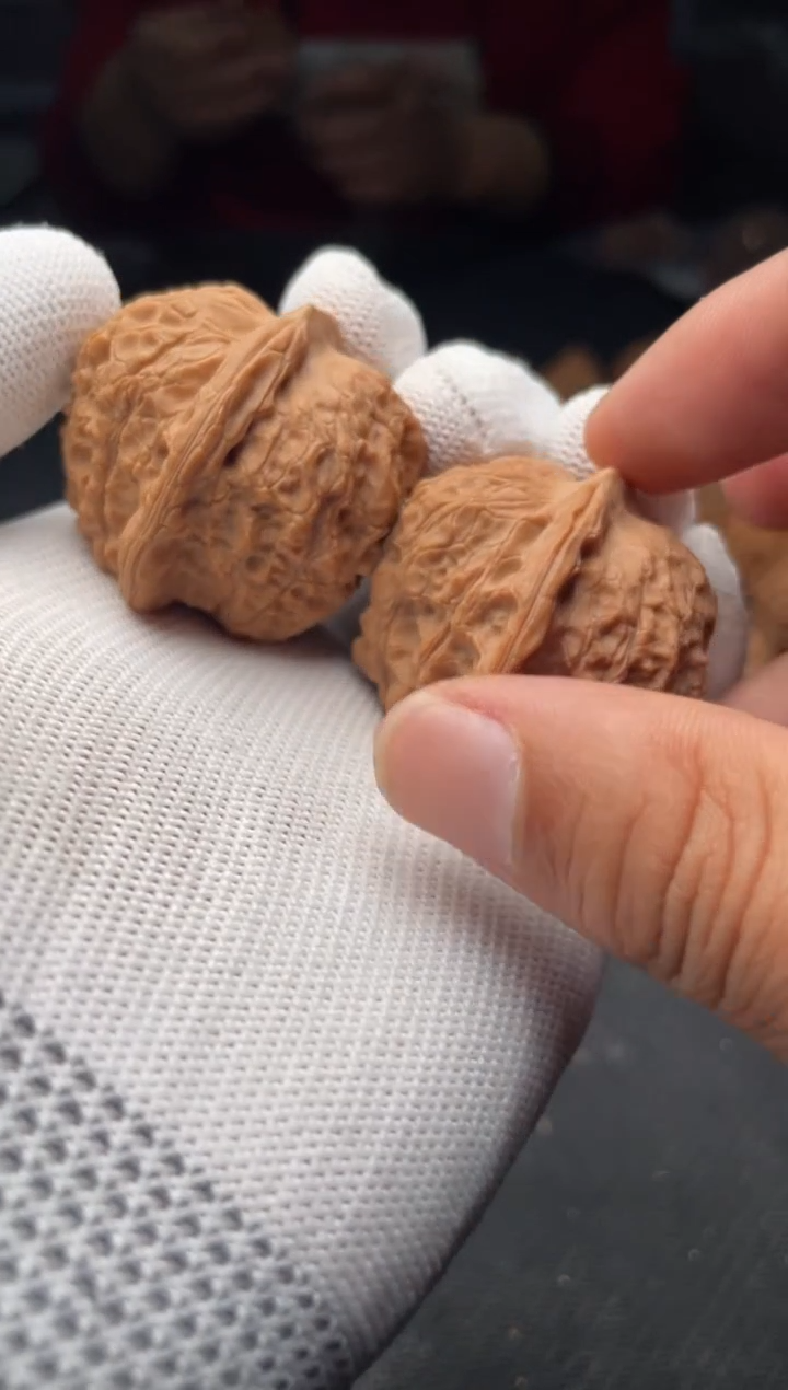 核桃a70    血麒麟 37尺